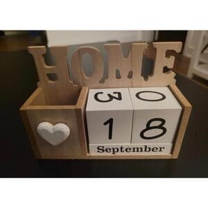 Wooden calendar